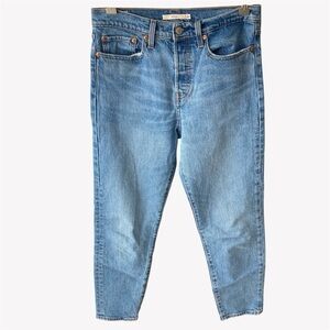 Levi’s Size 28 Wedgie Straight Fit Blue Button Fly Denim Jeans